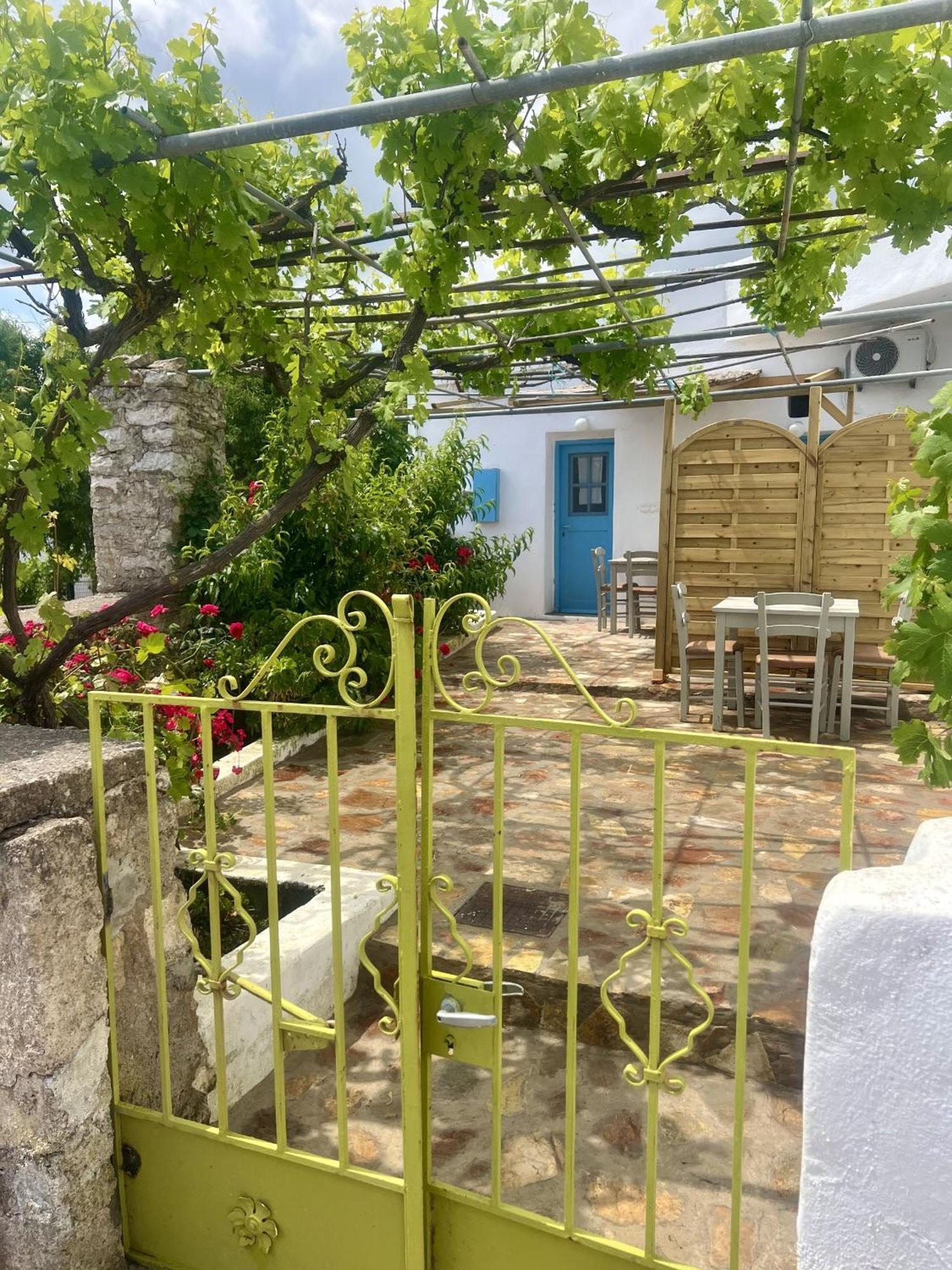 Kamaraki Grande Aroniadika Apartment Kýthira Екстериор снимка